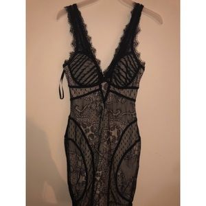 Gorgeous Bebe black lace dress